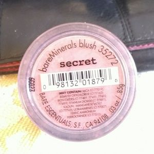 Bare Minerals blush 35272 "Secret" .03 oz.